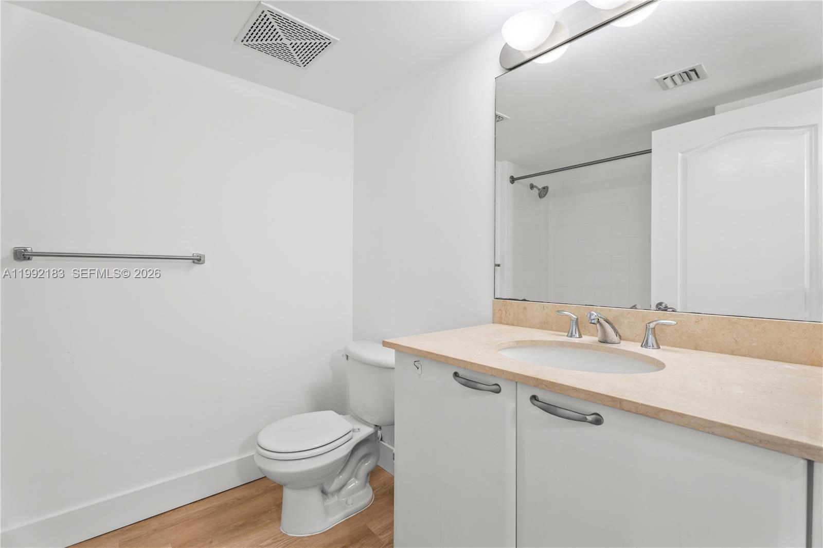 2101 Brickell Ave #806 Miami, FL 33129