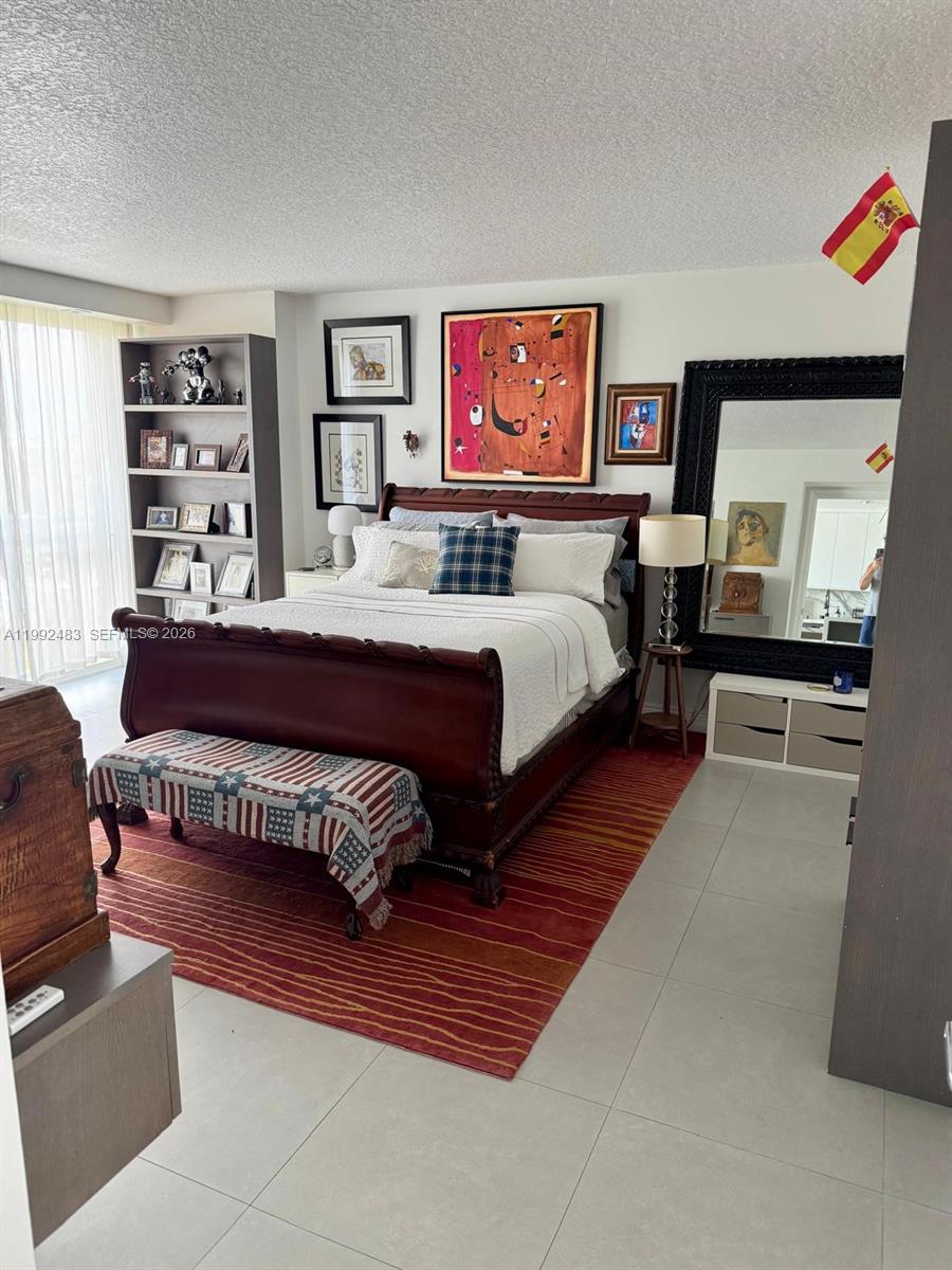 3000 Coral Way #919 Miami, FL 33145