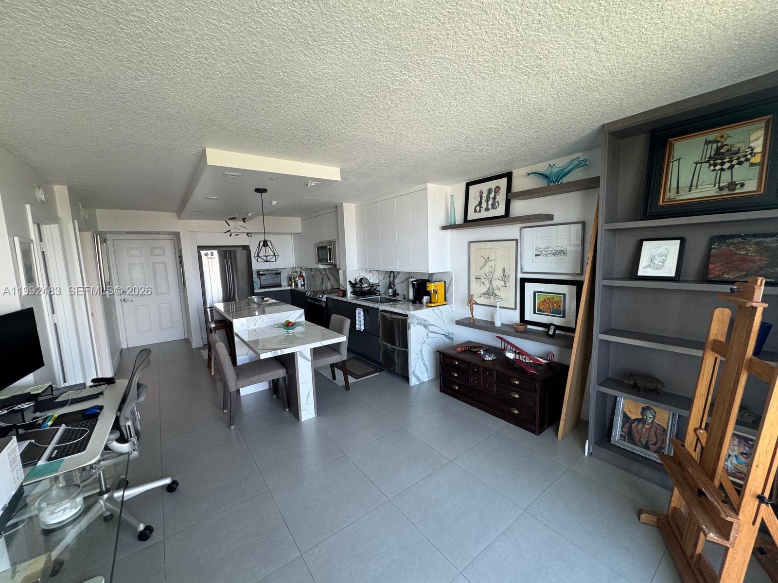 3000 Coral Way #919 Miami, FL 33145