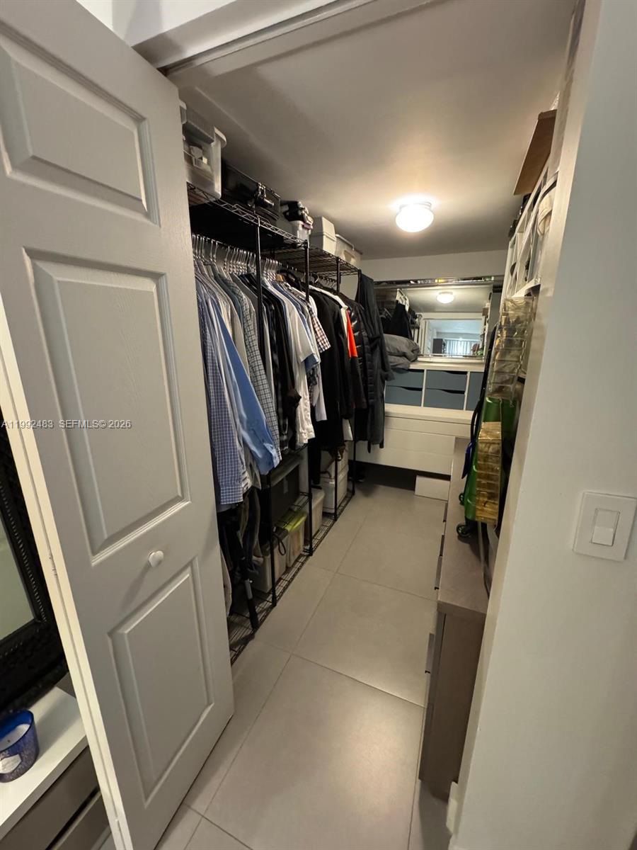 3000 Coral Way #919 Miami, FL 33145