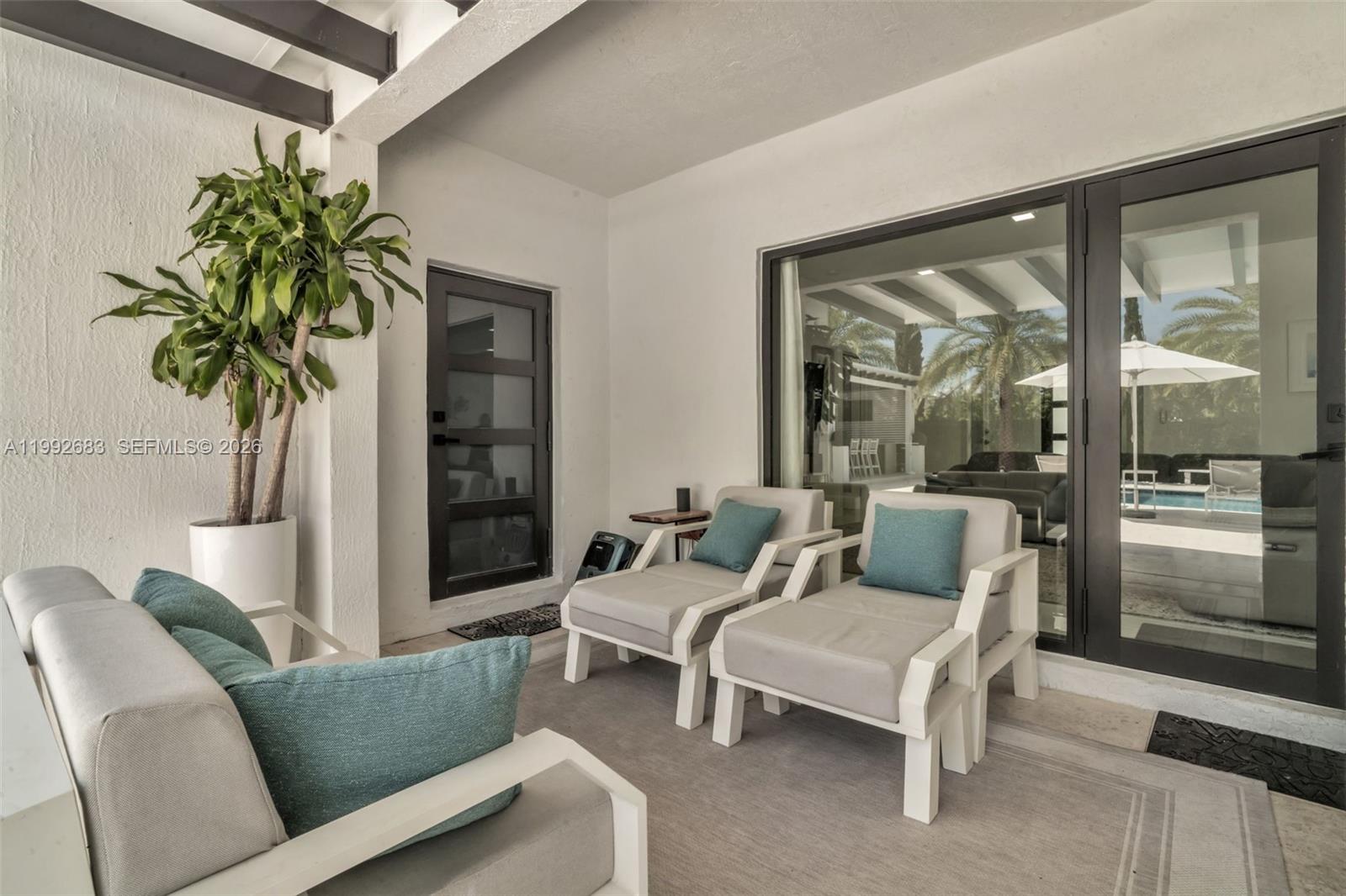 21301 SW 132nd Ct Miami, FL 33177