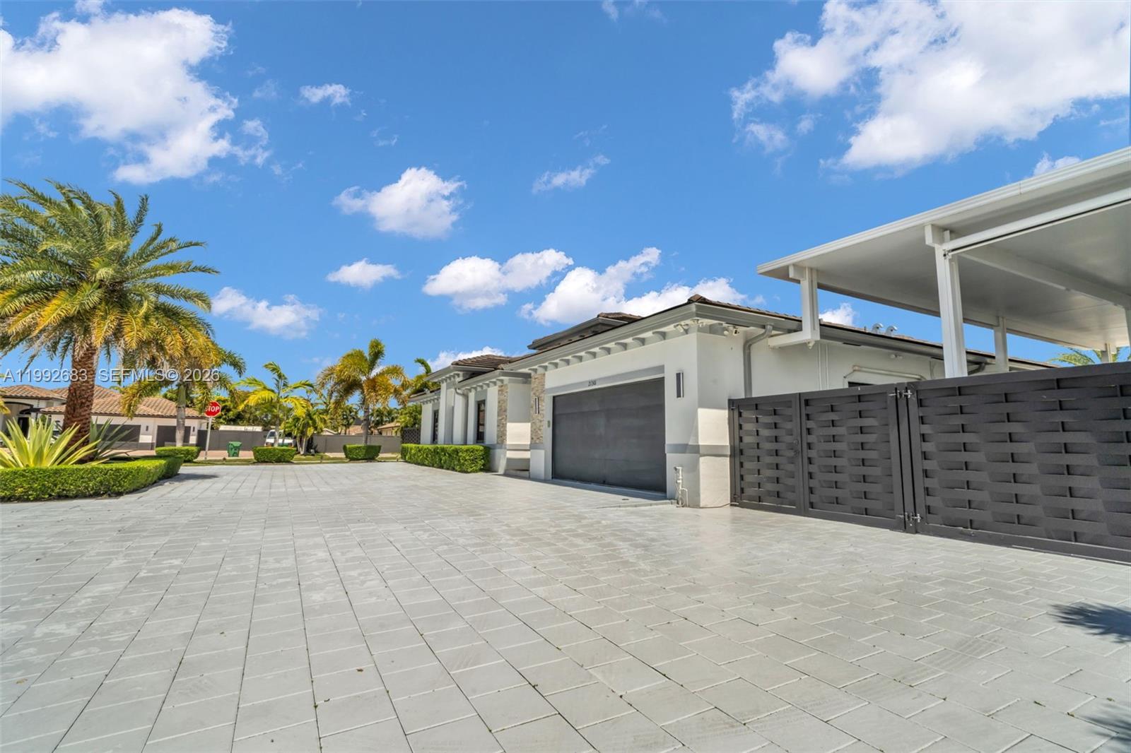 21301 SW 132nd Ct Miami, FL 33177