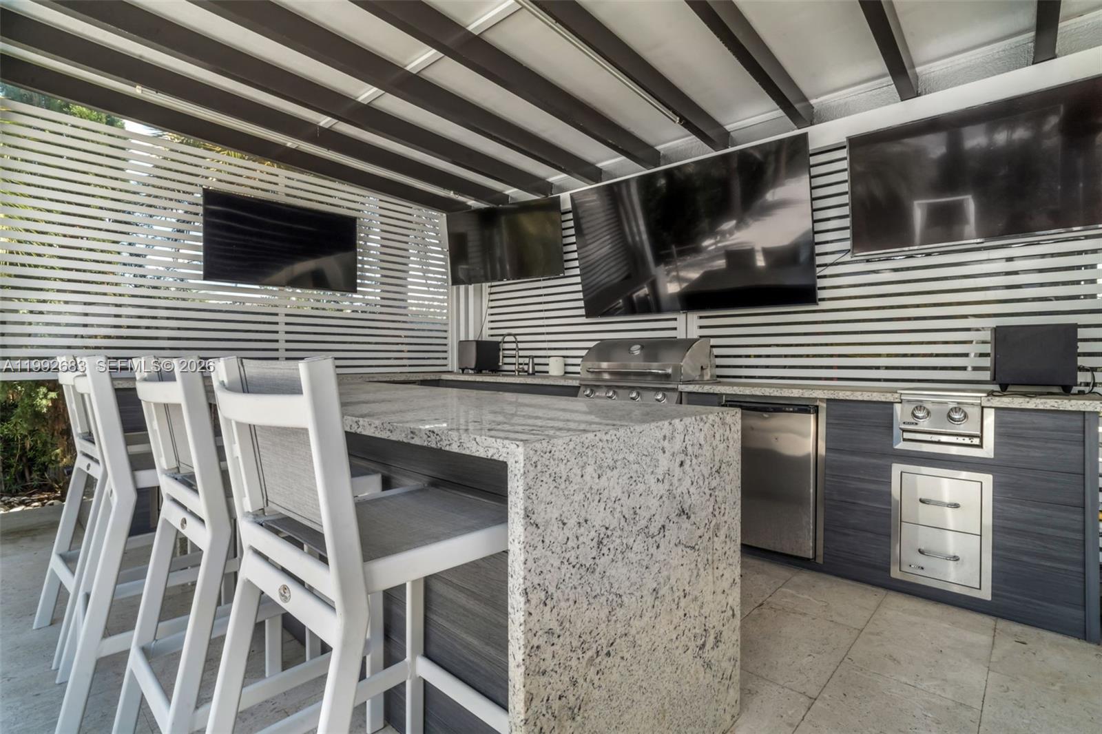 21301 SW 132nd Ct Miami, FL 33177