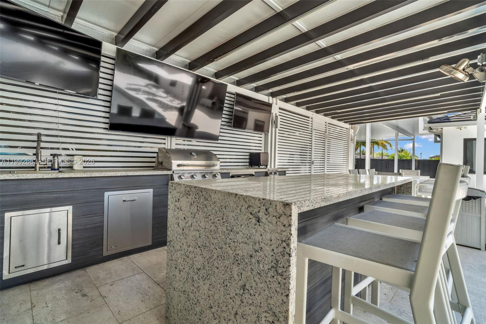 21301 SW 132nd Ct Miami, FL 33177