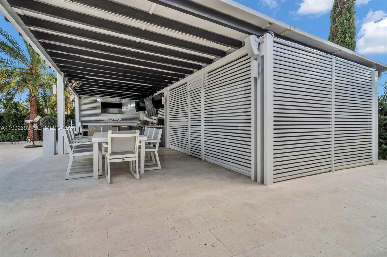 21301 SW 132nd Ct Miami, FL 33177