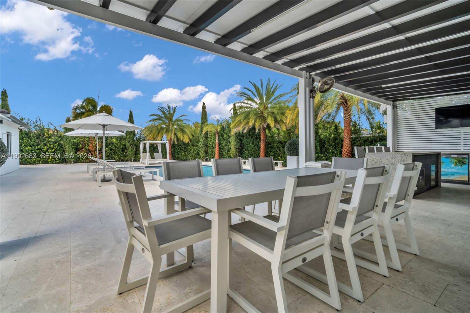 21301 SW 132nd Ct Miami, FL 33177