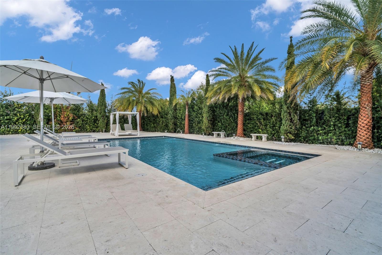 21301 SW 132nd Ct Miami, FL 33177