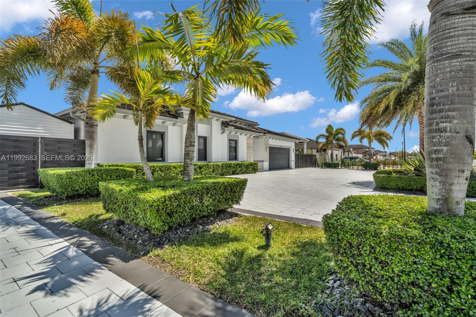 21301 SW 132nd Ct Miami, FL 33177