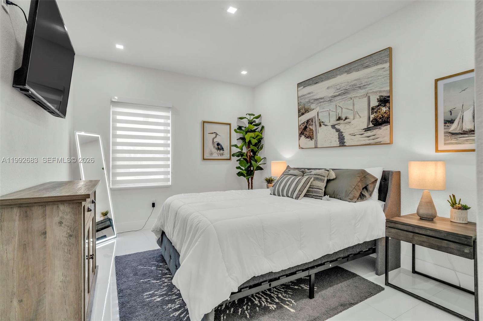 21301 SW 132nd Ct Miami, FL 33177