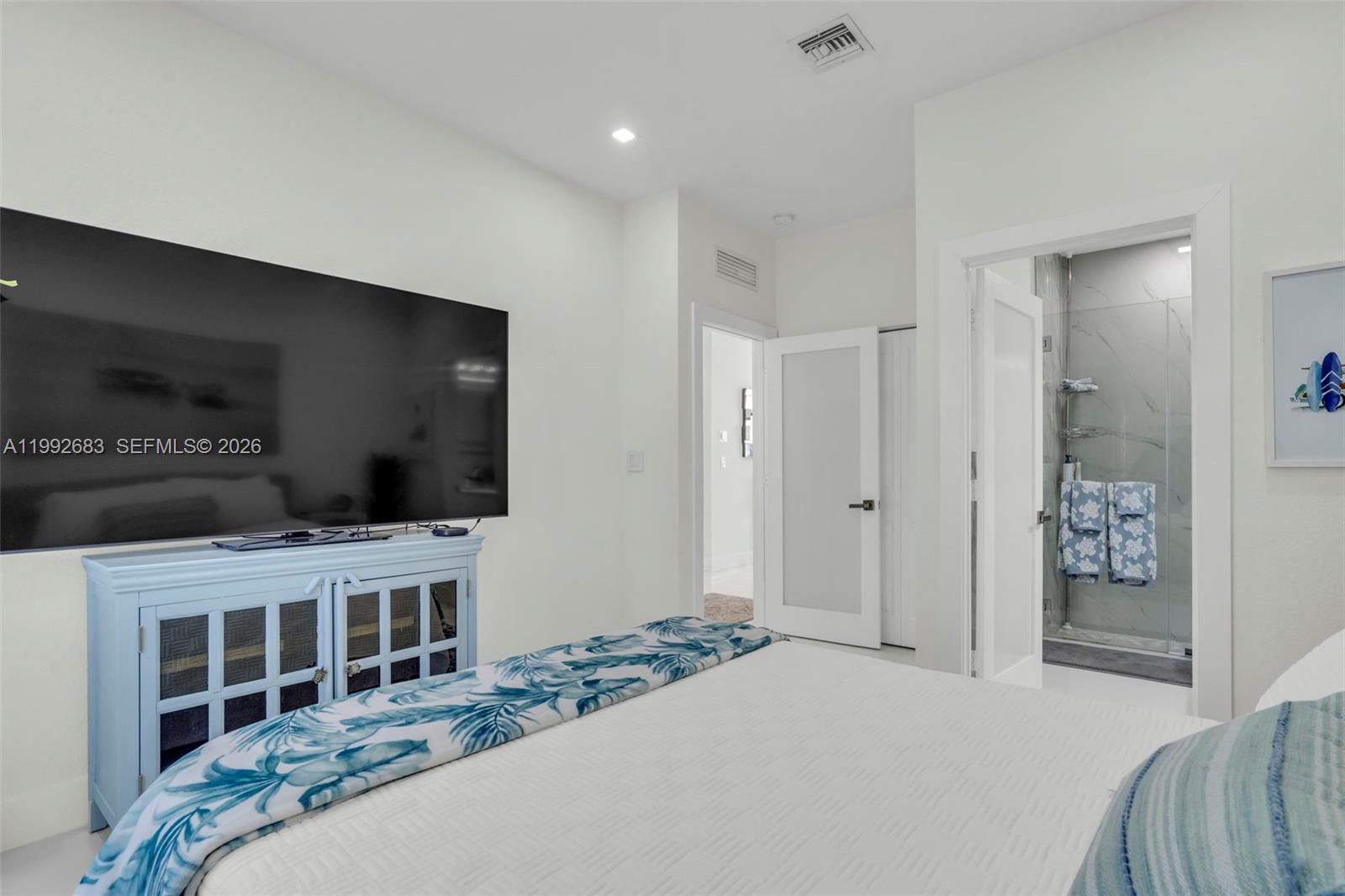 21301 SW 132nd Ct Miami, FL 33177