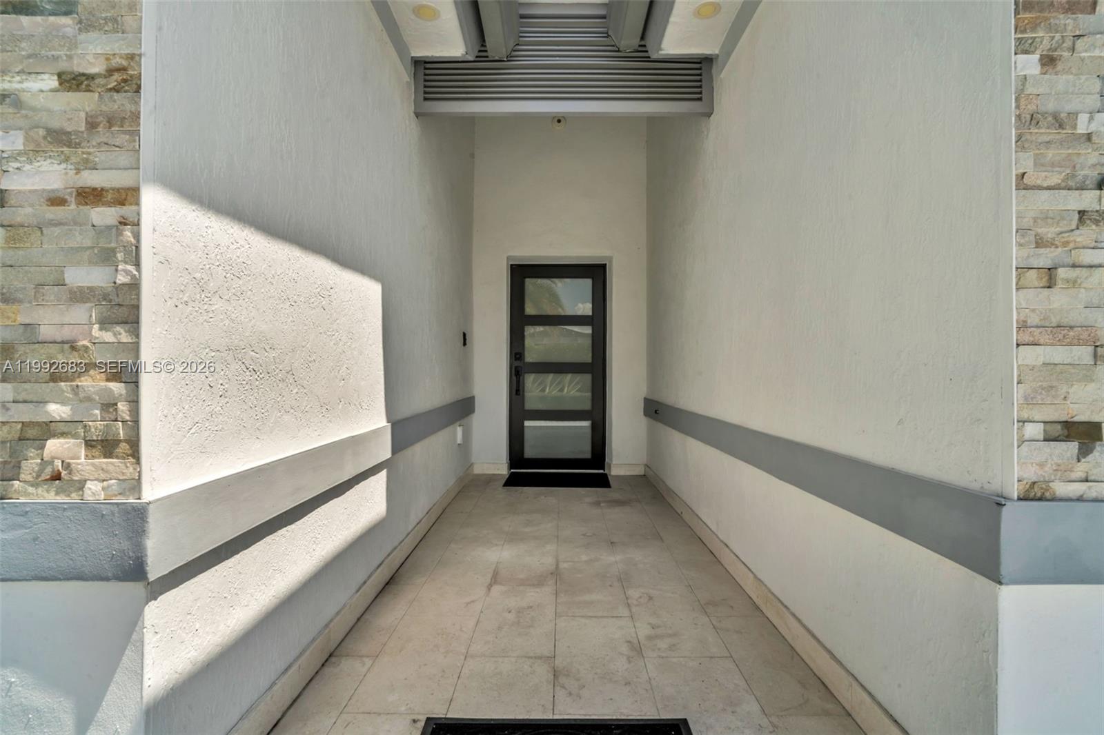 21301 SW 132nd Ct Miami, FL 33177