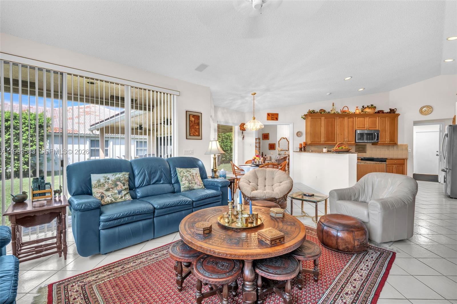 290 Landings Blvd Weston, FL 33327