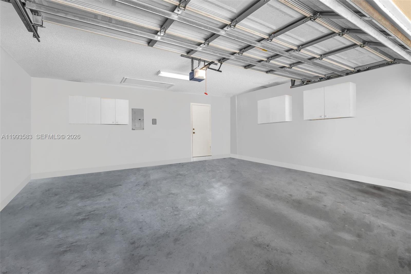 290 Landings Blvd Weston, FL 33327