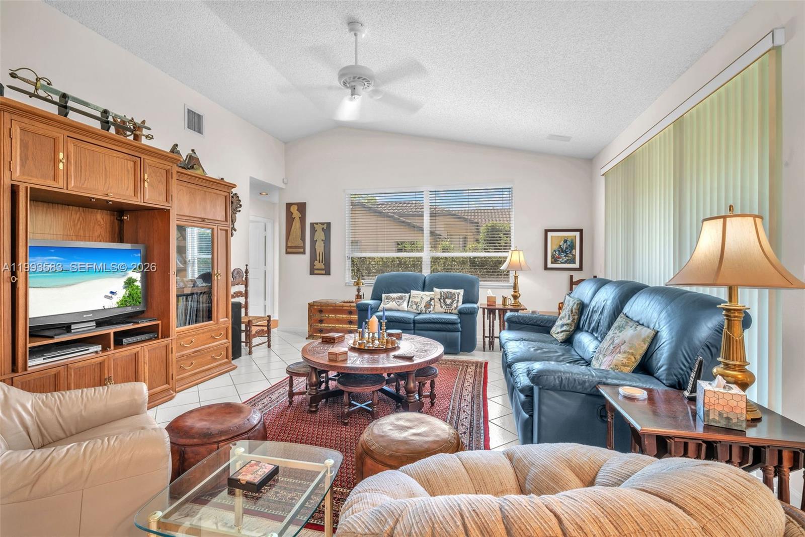 290 Landings Blvd Weston, FL 33327