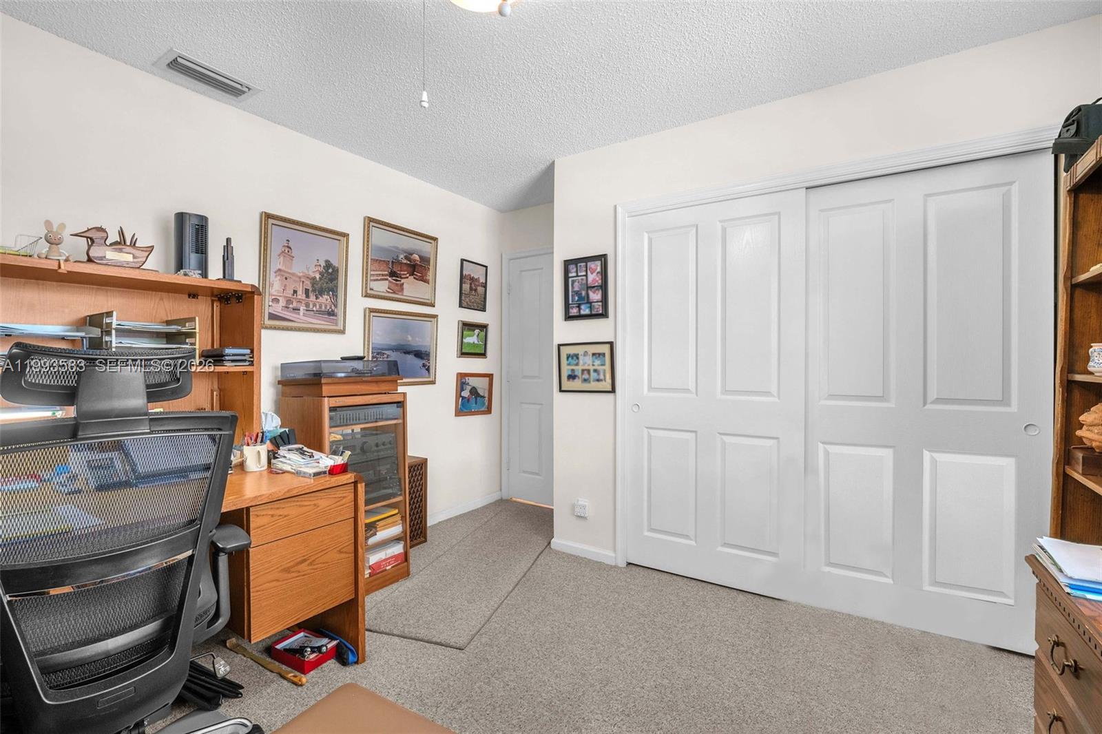 290 Landings Blvd Weston, FL 33327