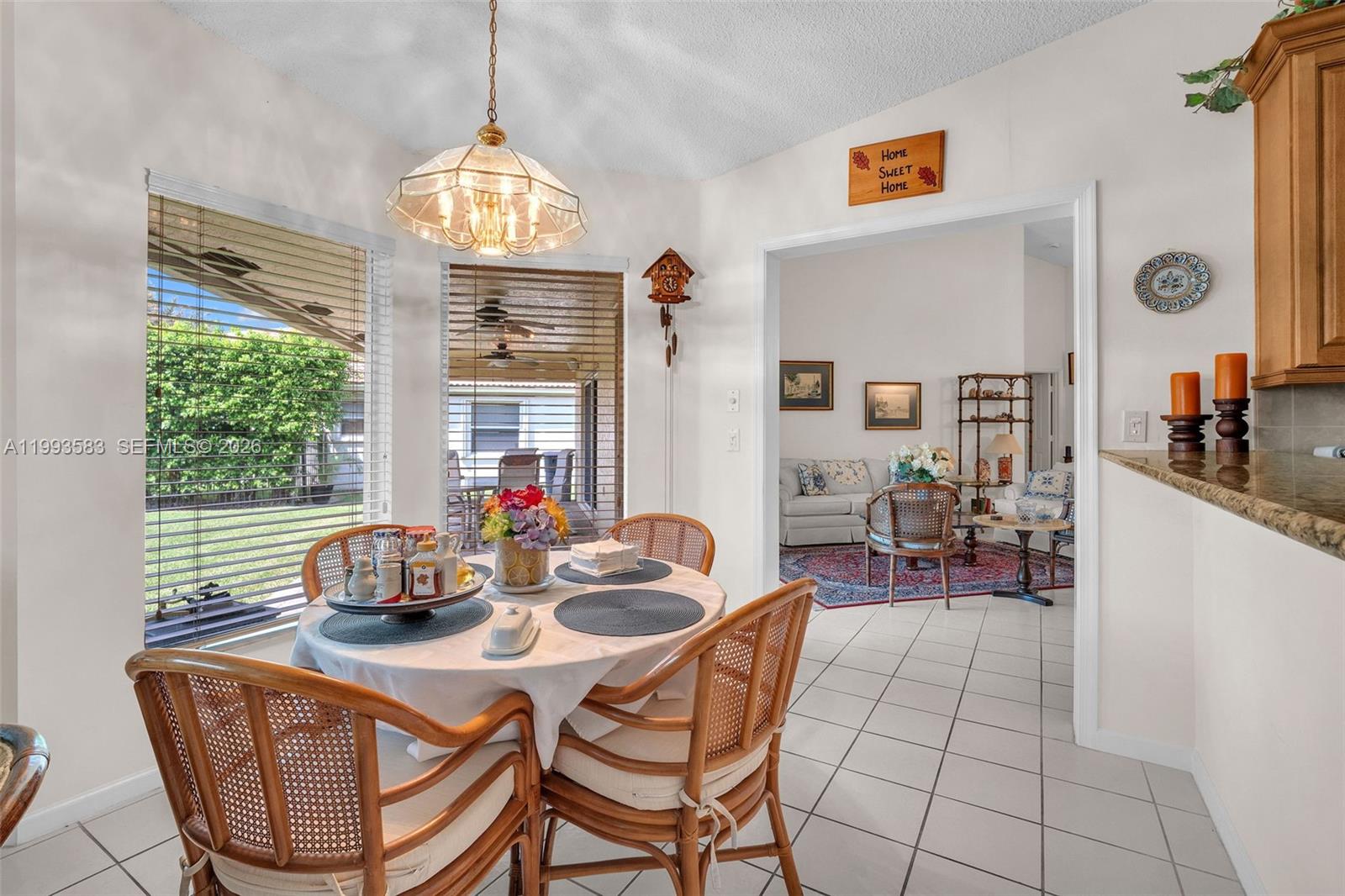 290 Landings Blvd Weston, FL 33327