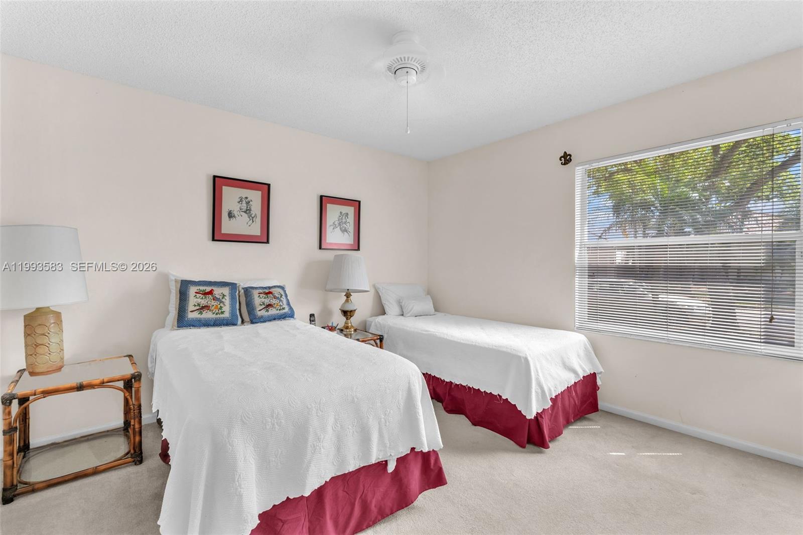 290 Landings Blvd Weston, FL 33327