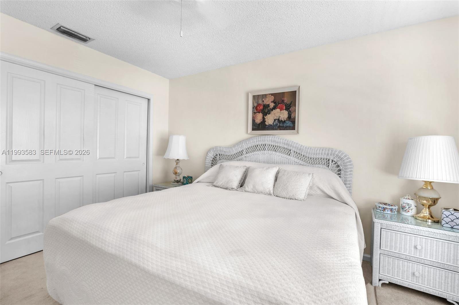 290 Landings Blvd Weston, FL 33327