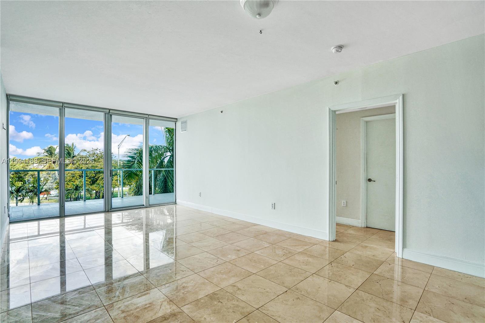6305 Indian Crk Dr #3B Miami Beach, FL 33141