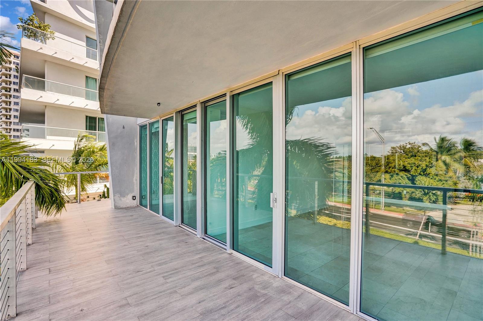 6305 Indian Crk Dr #3B Miami Beach, FL 33141
