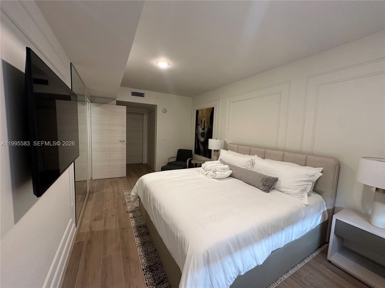 4220 Laguna St #308 Coral Gables, FL 33146