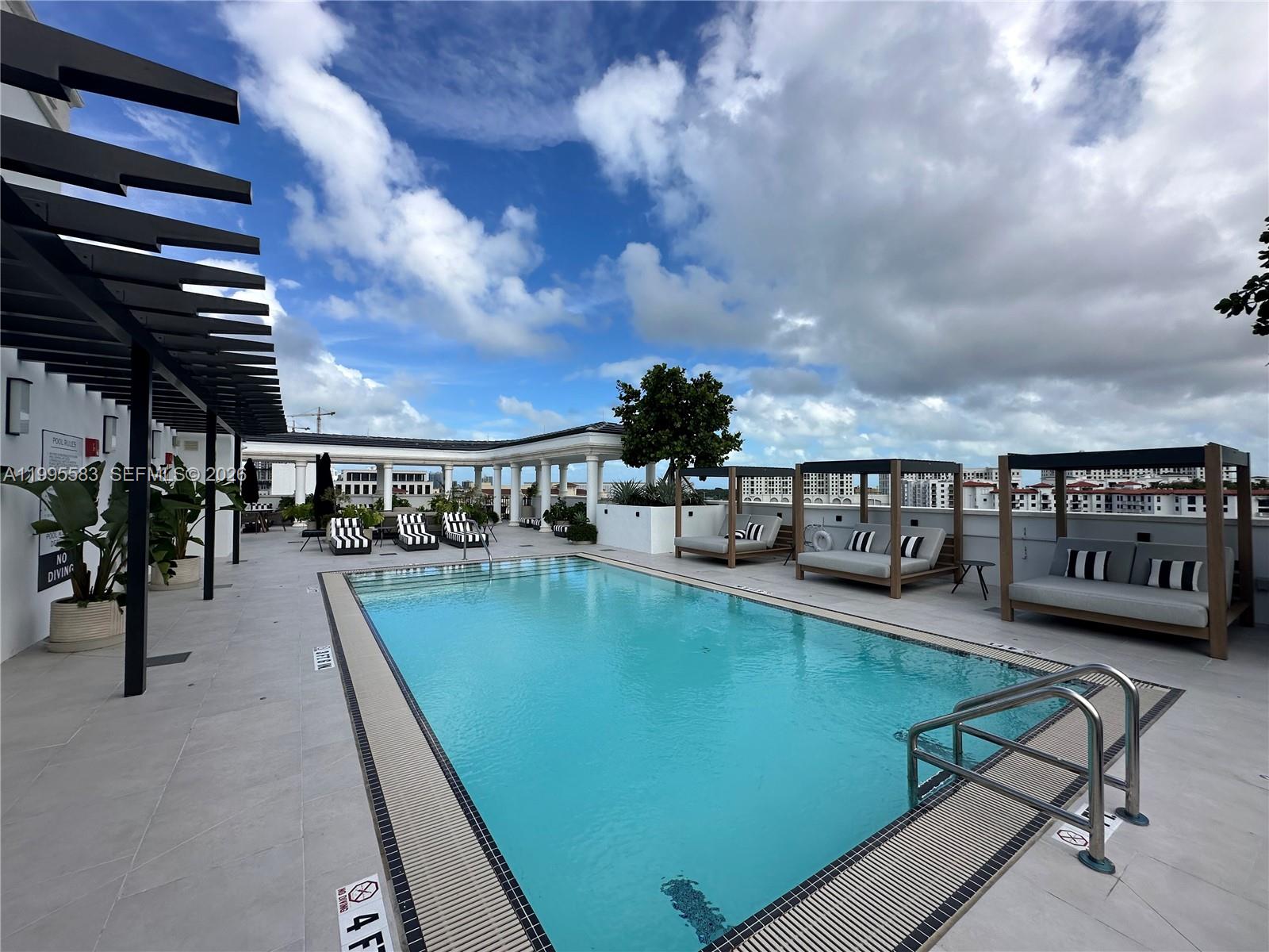 4220 Laguna St #308 Coral Gables, FL 33146