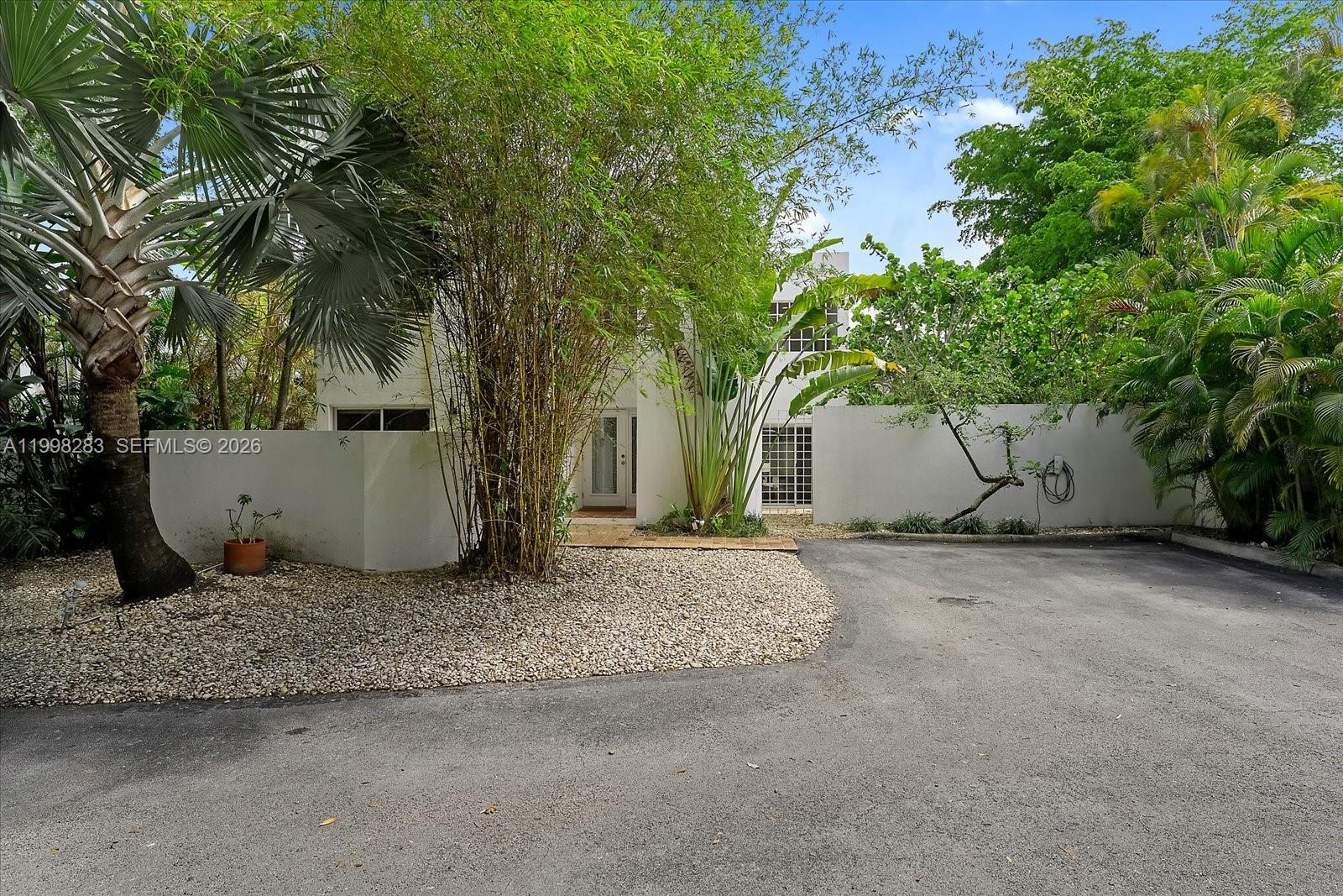 2721 SW 22nd Ave #A Miami, FL 33133