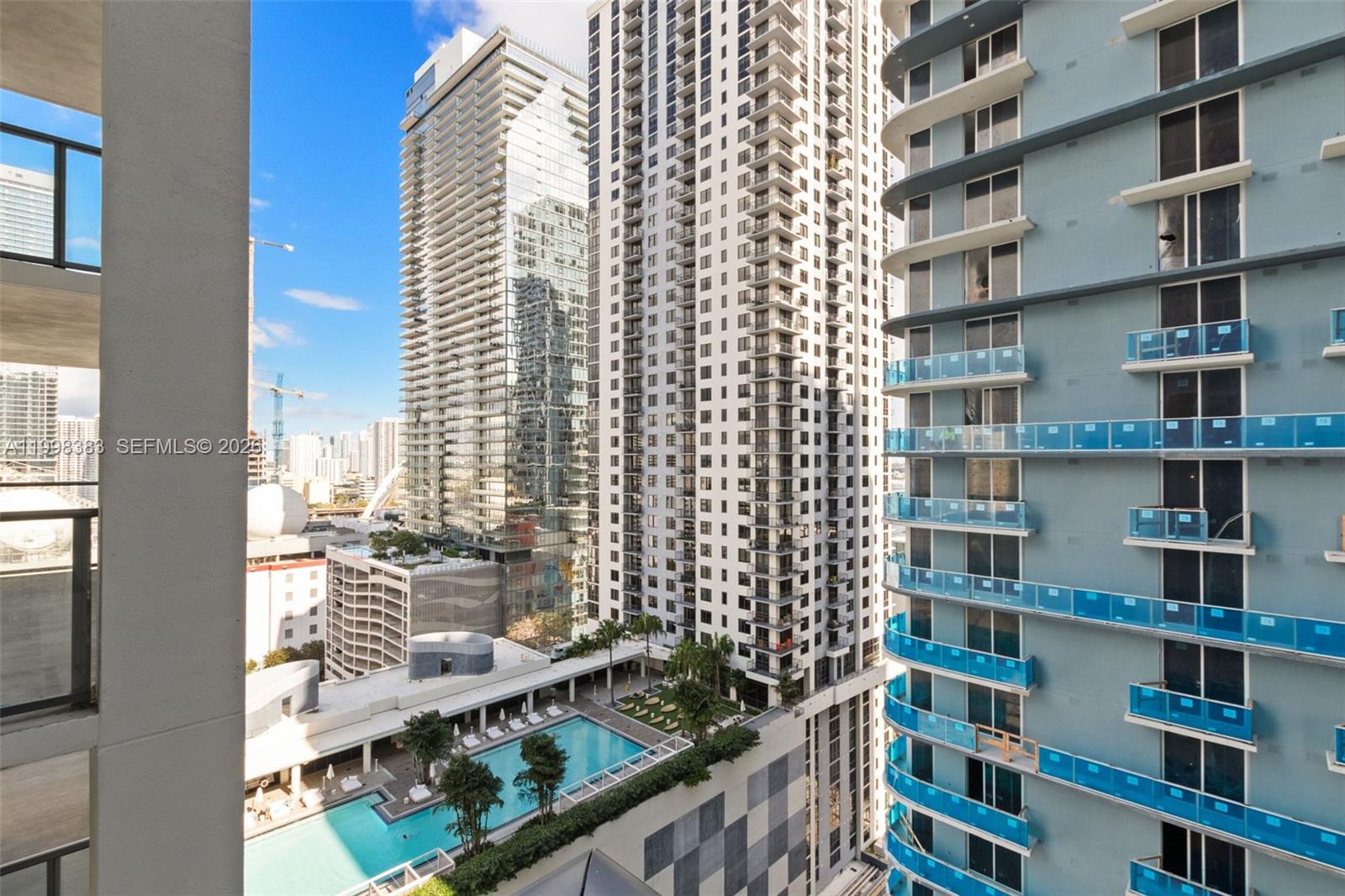 image The Crosby Miami Worldcenter12