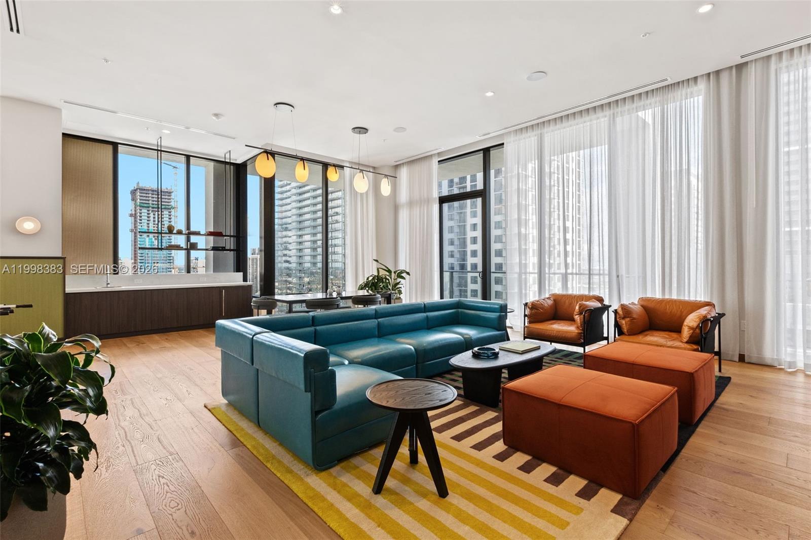 image The Crosby Miami Worldcenter18