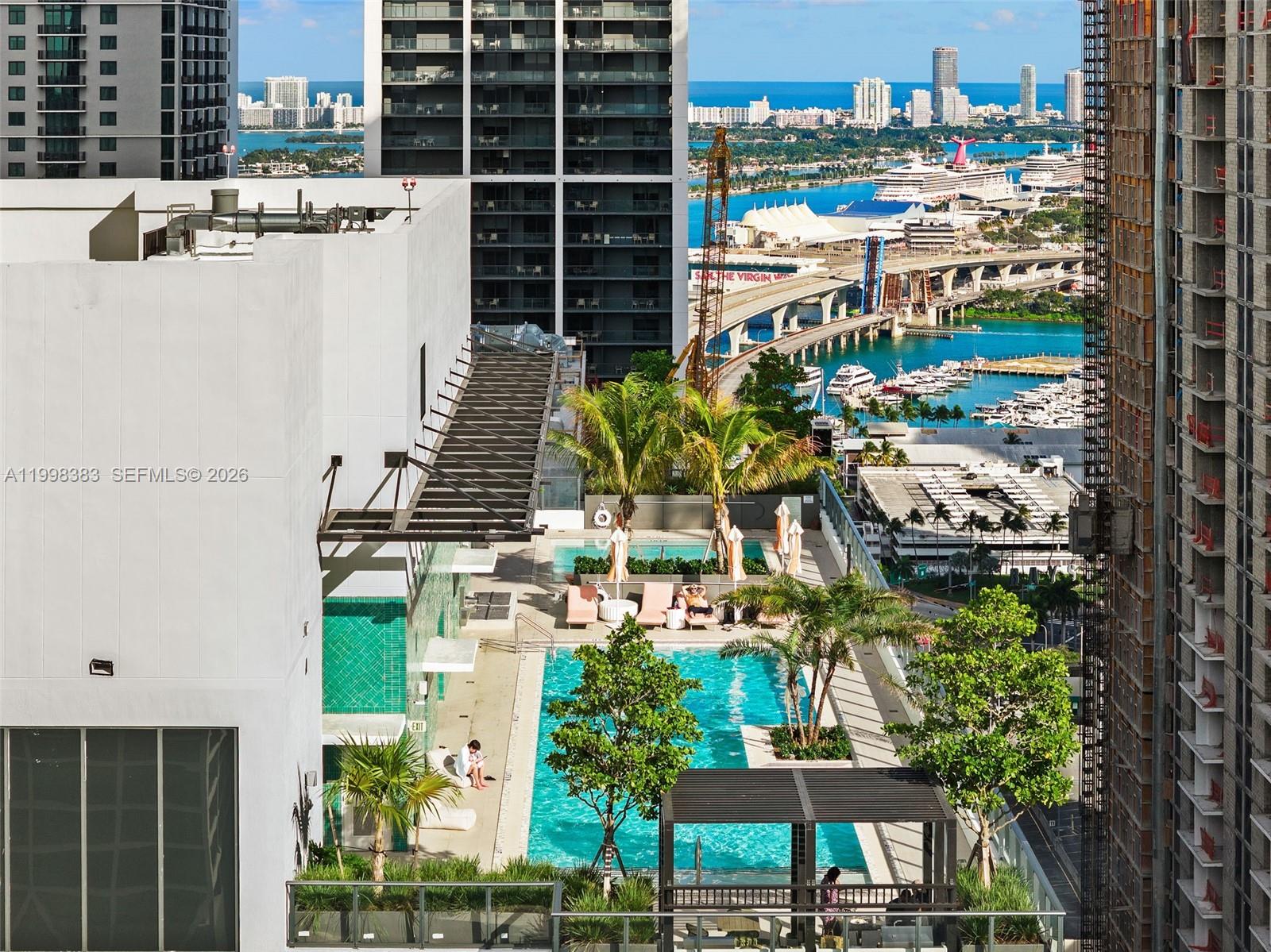 image The Crosby Miami Worldcenter29