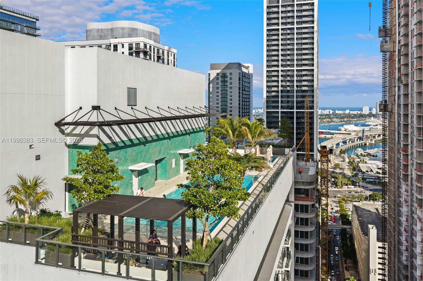 image The Crosby Miami Worldcenter30