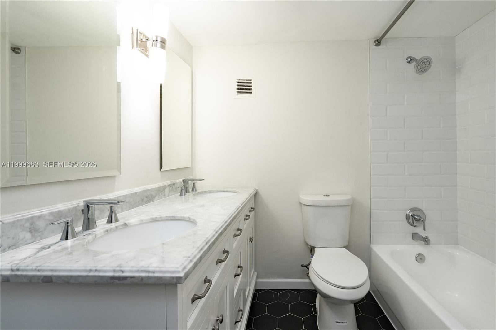 image Mirador 1200 (North Tower)5