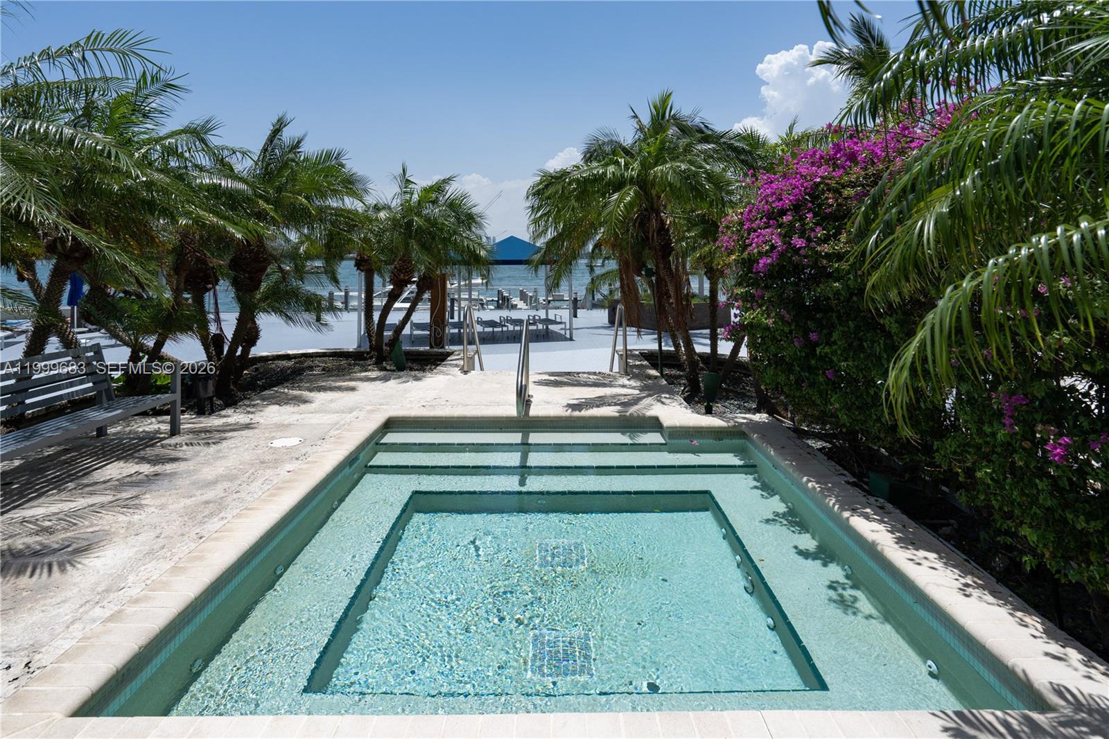 image Mirador 1200 (North Tower)8