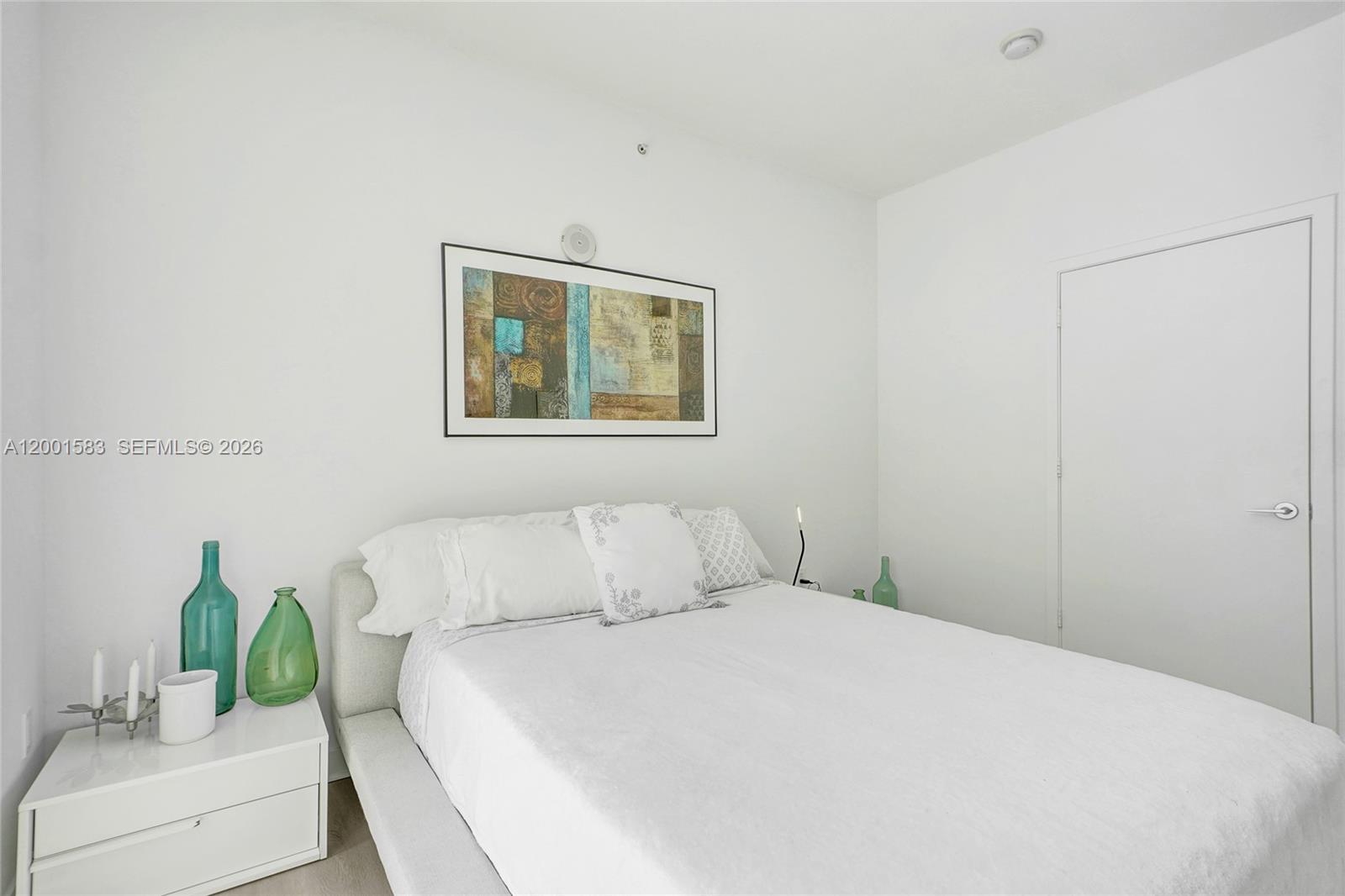 image Axis on Brickell North24
