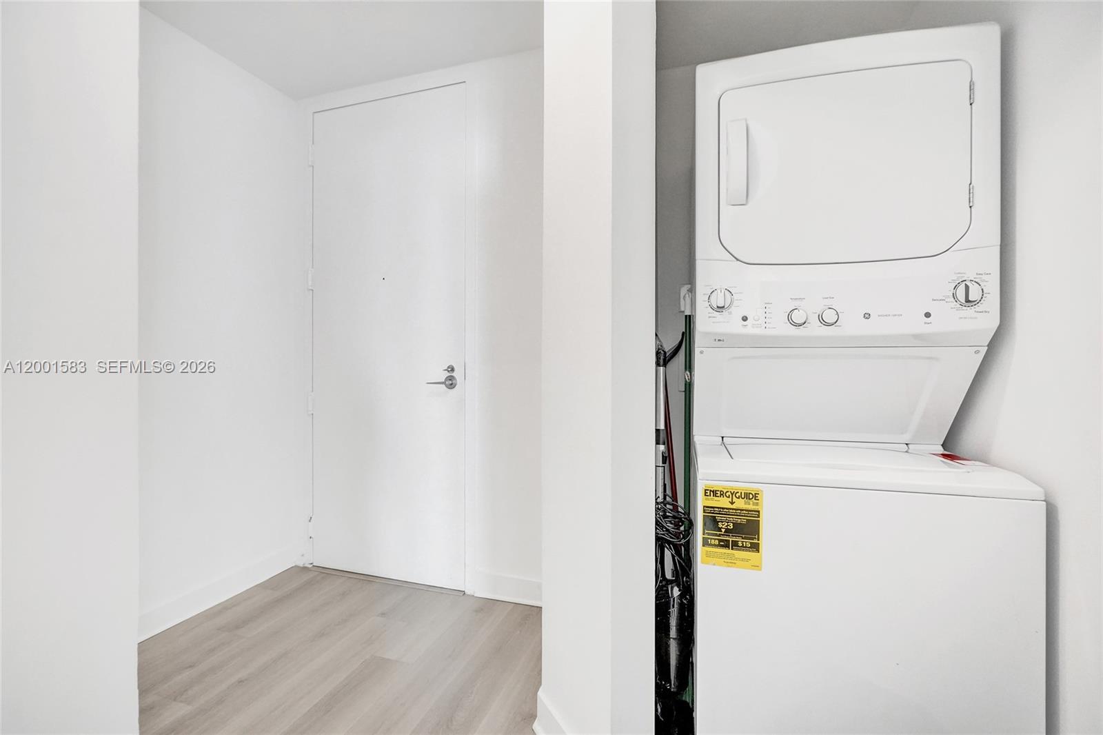image Axis on Brickell North26