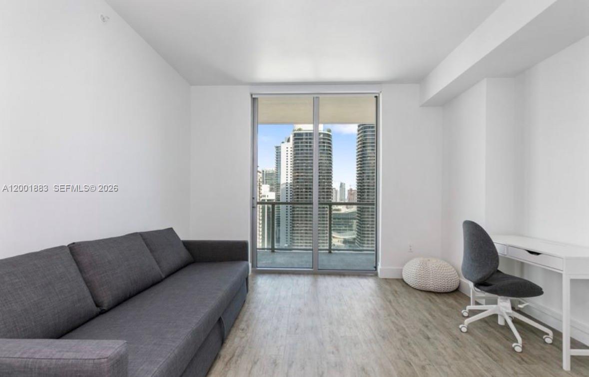 image Axis on Brickell North8