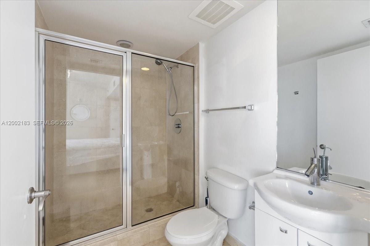 17201 Collins Ave #1107 Sunny Isles Beach, FL 33160