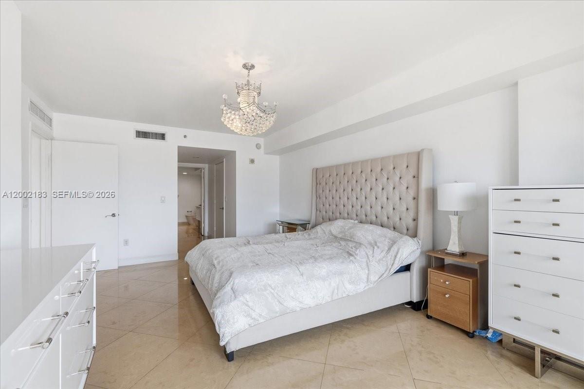 17201 Collins Ave #1107 Sunny Isles Beach, FL 33160