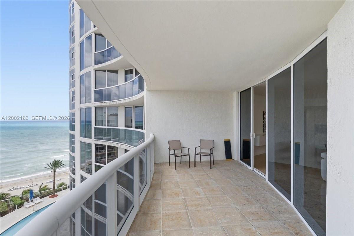17201 Collins Ave #1107 Sunny Isles Beach, FL 33160