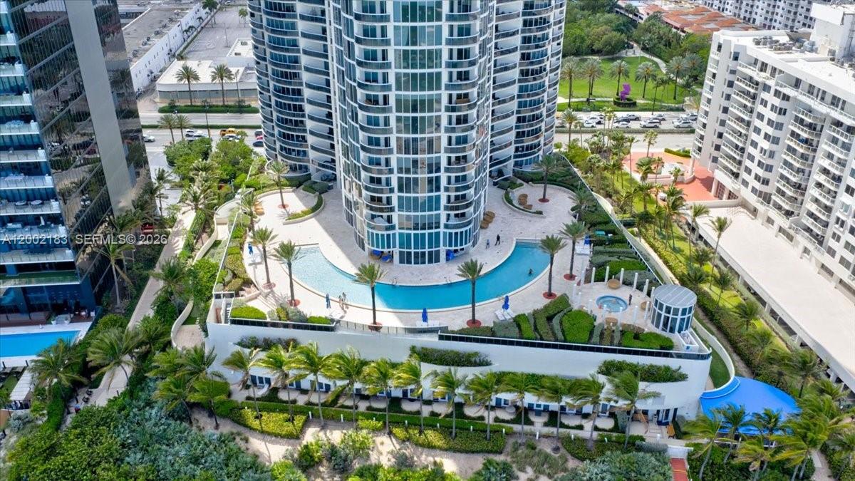 17201 Collins Ave #1107 Sunny Isles Beach, FL 33160