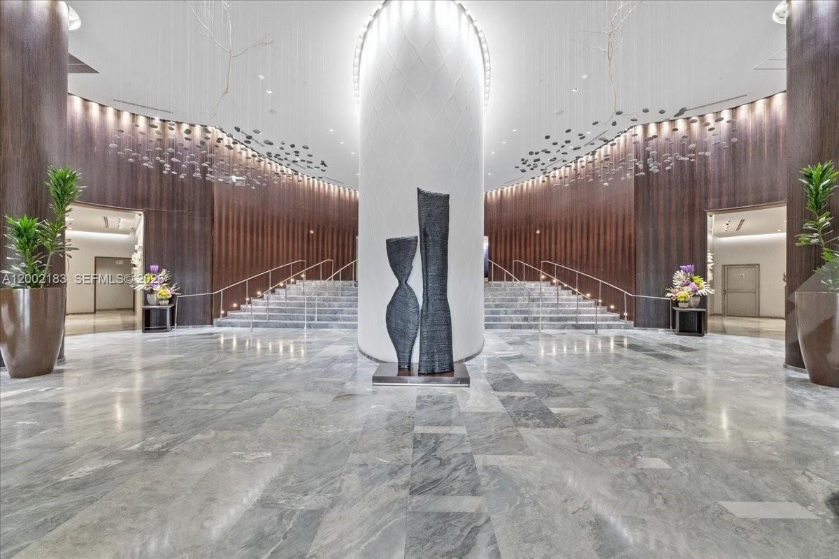 17201 Collins Ave #1107 Sunny Isles Beach, FL 33160