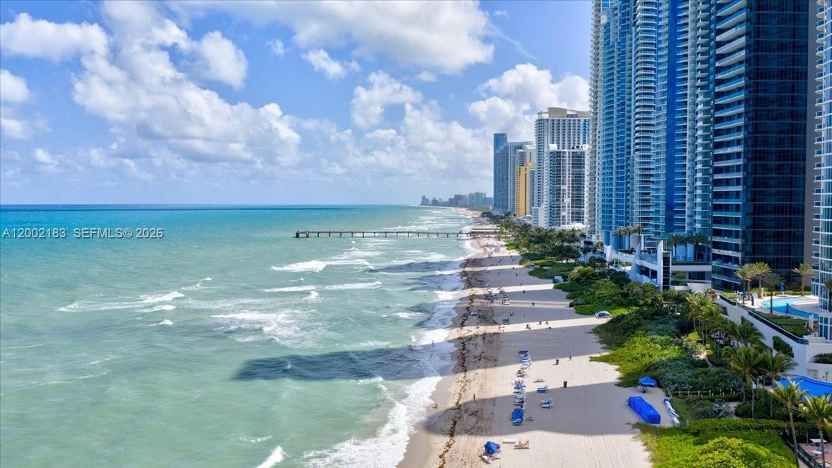 17201 Collins Ave #1107 Sunny Isles Beach, FL 33160