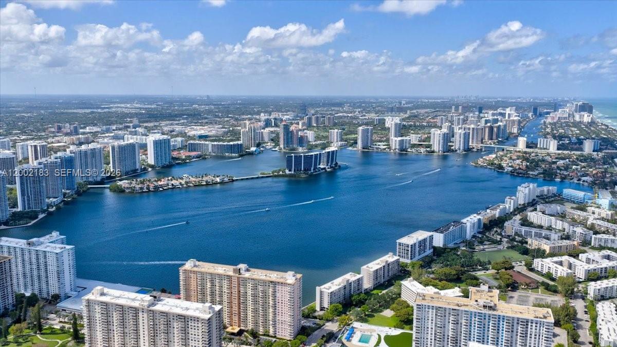 17201 Collins Ave #1107 Sunny Isles Beach, FL 33160