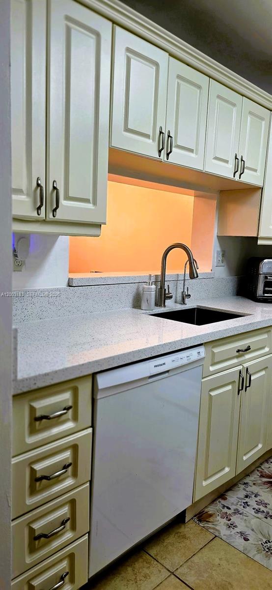 10835 SW 112th Ave #106