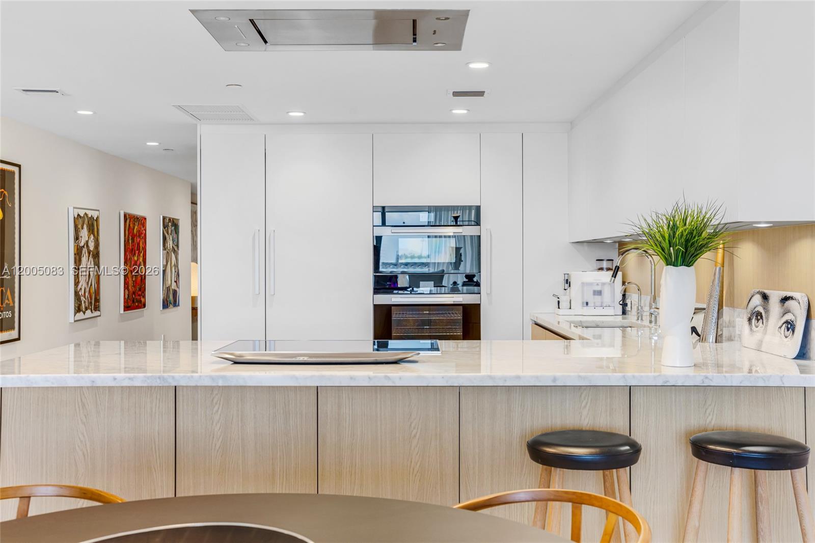 1135 103rd St #504 Bay Harbor Islands, FL 33154