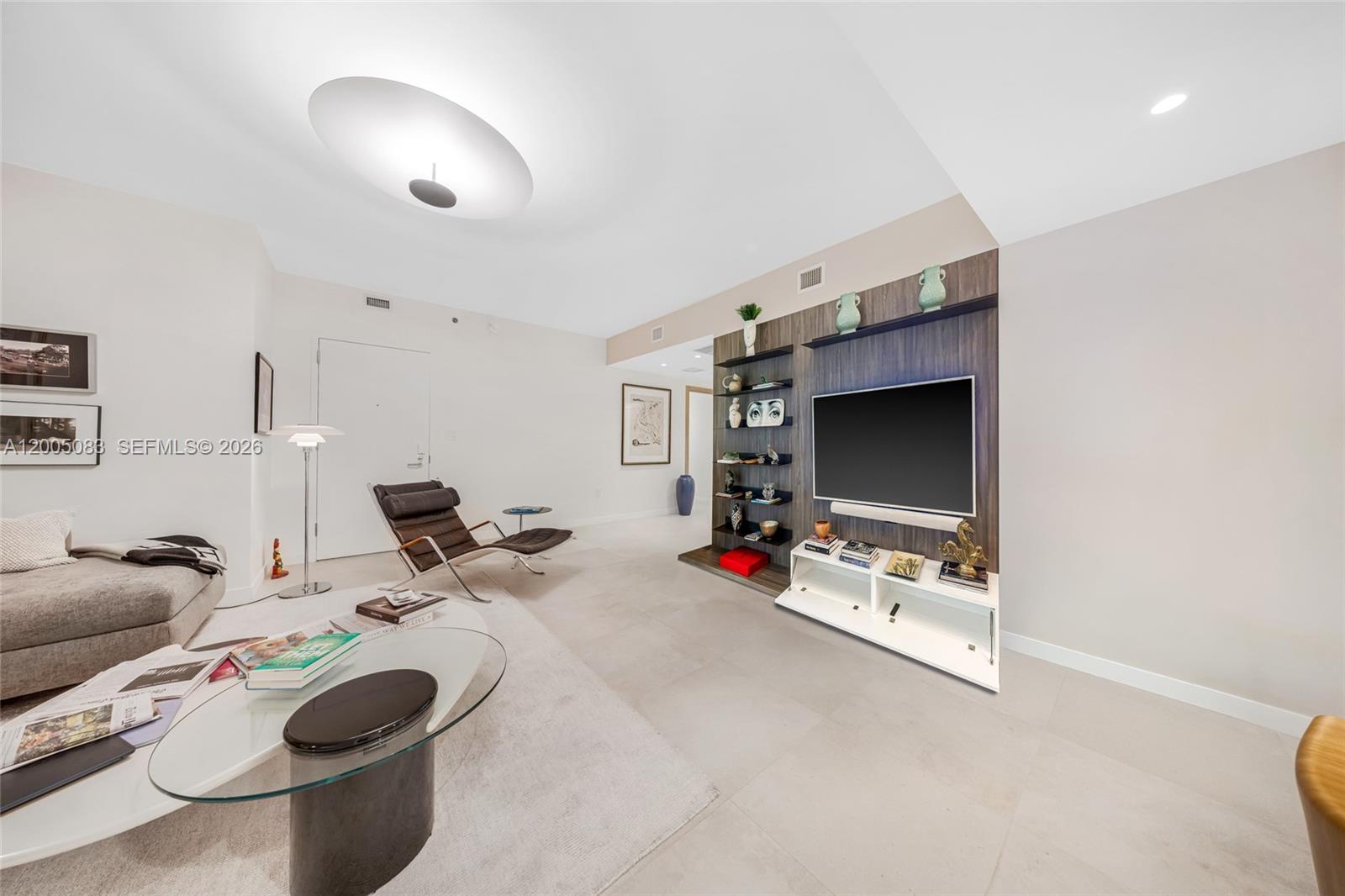 1135 103rd St #504 Bay Harbor Islands, FL 33154