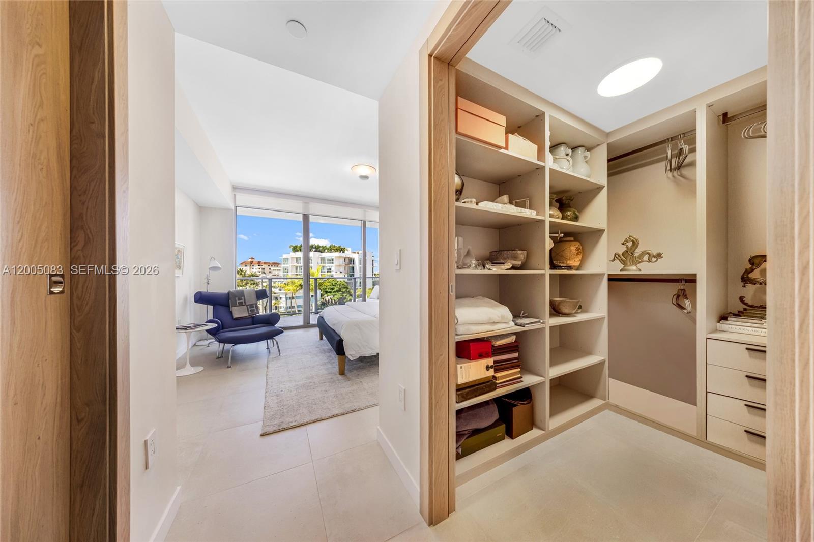 1135 103rd St #504 Bay Harbor Islands, FL 33154