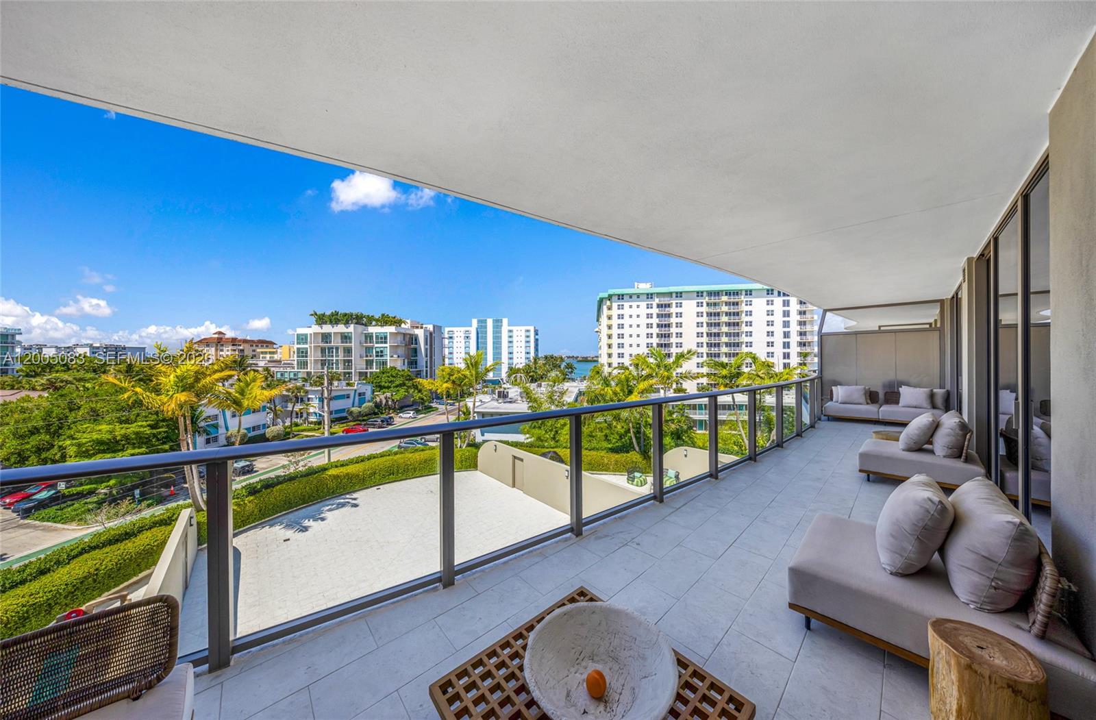 1135 103rd St #504 Bay Harbor Islands, FL 33154