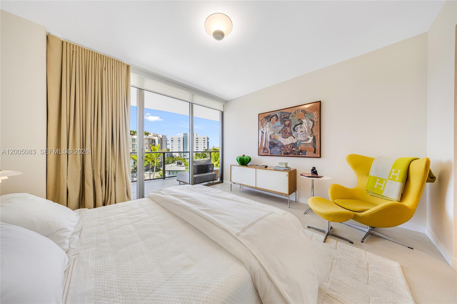 1135 103rd St #504 Bay Harbor Islands, FL 33154