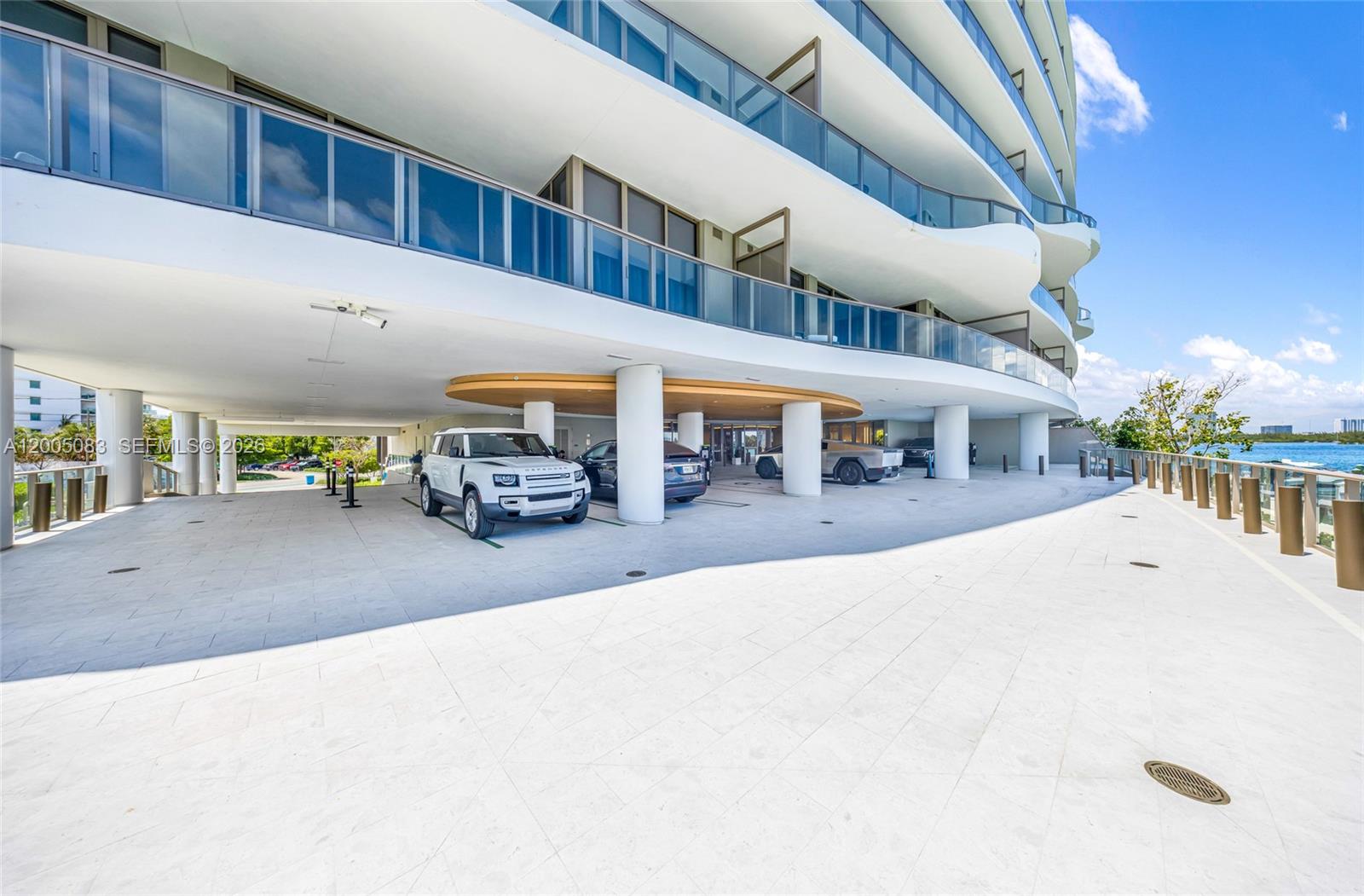 1135 103rd St #504 Bay Harbor Islands, FL 33154